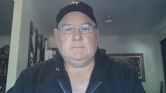 HOTANAL online show from October 8, 2025, 10:32 pm