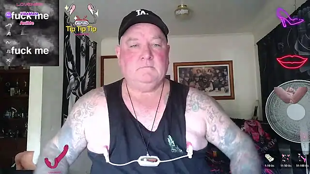 Snapshot of HOTANAL chatting on February 18, 2026, 1:47 am HOTANAL online show from February 18, 2026, 1:47 am