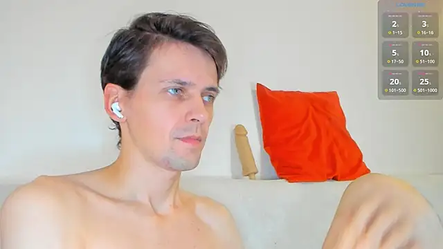 Jasper Sun online show from October 24, 2025, 9:03 pm