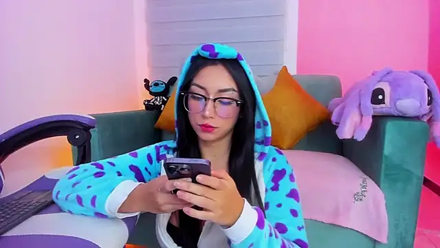 sophie cute66 online show from December 16, 2025, 6:39 am