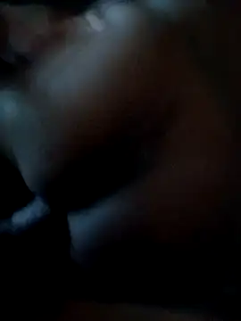 yellowwetfox online show from October 25, 2025, 1:45 pm