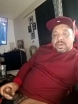 yellowwetfox online show from March 9, 2025, 12:53 pm