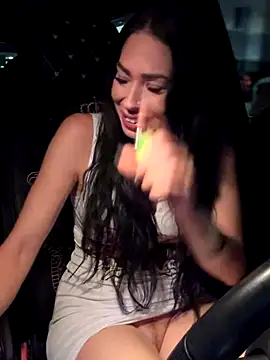 Snapshot of annablisss chatting on October 5, 2025, 3:19 am annablisss online show from October 5, 2025, 3:19 am