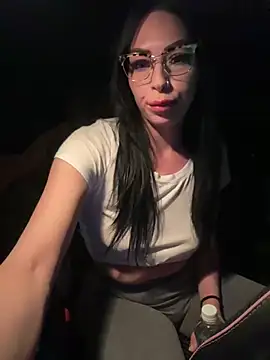annablisss online show from March 21, 2025, 3:01 am