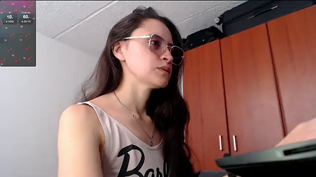 Juls winter  online show from January 23, 2025, 5:21 pm