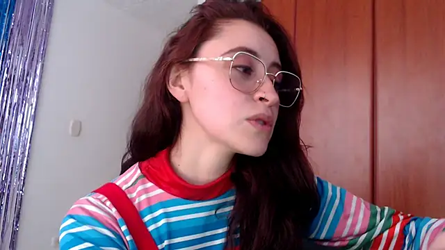 Juls winter  online show from September 15, 2025, 5:57 pm