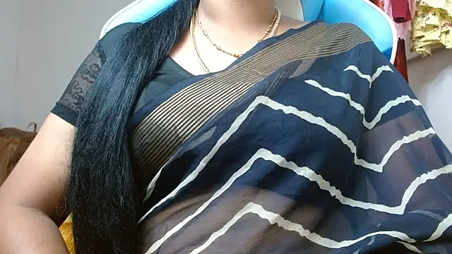 Snapshot of tamilharini chatting on September 29, 2025, 4:52 am tamilharini online show from September 29, 2025, 4:52 am