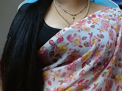 Snapshot of tamilharini chatting on October 15, 2025, 4:55 am tamilharini online show from October 15, 2025, 4:55 am