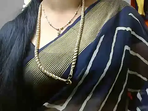 Snapshot of tamilharini chatting on September 18, 2025, 5:54 am tamilharini online show from September 18, 2025, 5:54 am