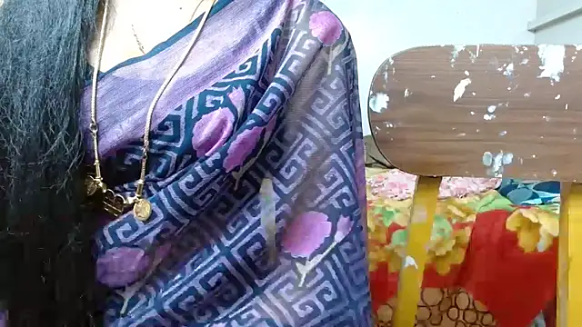 Snapshot of tamilharini chatting on October 16, 2025, 5:27 am tamilharini online show from October 16, 2025, 5:27 am