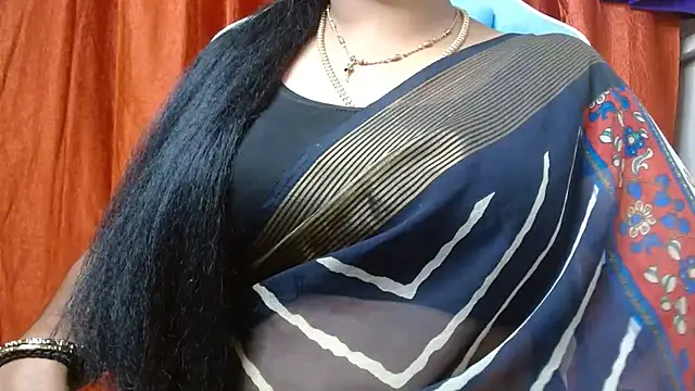 Snapshot of tamilharini chatting on October 4, 2025, 4:36 am tamilharini online show from October 4, 2025, 4:36 am