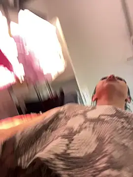 CrazzyChicks online show from June 2, 2026, 5:29 am