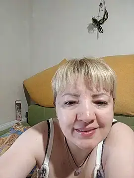 stefanyharper16 online show from April 4, 2026, 9:54 pm