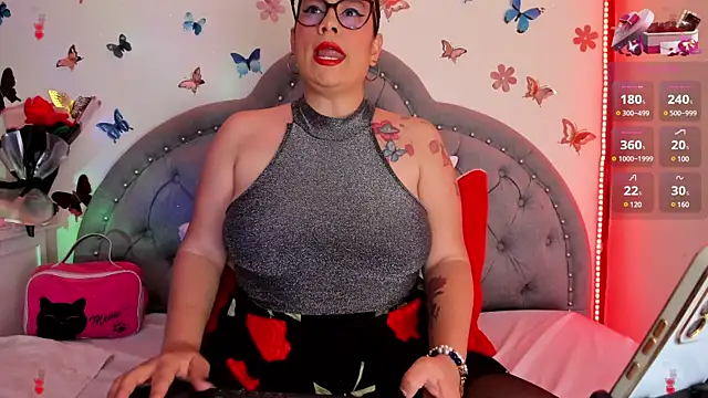 anita 29 online show from February 15, 2025, 1:31 am