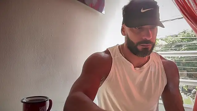 romeolovedark online show from November 30, 2025, 4:41 pm