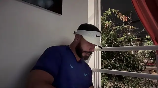 Snapshot of romeolovedark chatting on September 25, 2025, 4:18 am romeolovedark online show from September 25, 2025, 4:18 am