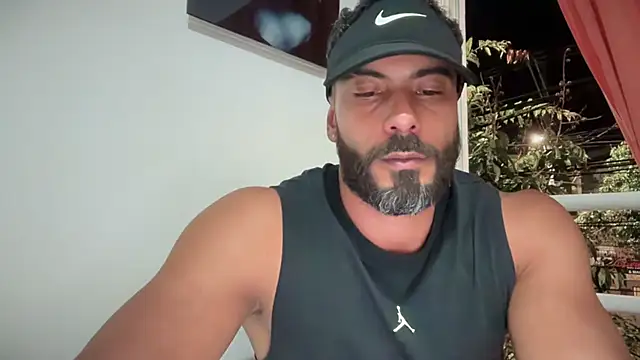 Snapshot of romeolovedark chatting on September 12, 2025, 4:12 am romeolovedark online show from September 12, 2025, 4:12 am