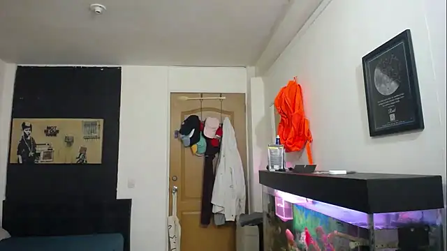 Snapshot of romeolovedark chatting on March 7, 2025, 2:36 am romeolovedark online show from March 7, 2025, 2:36 am