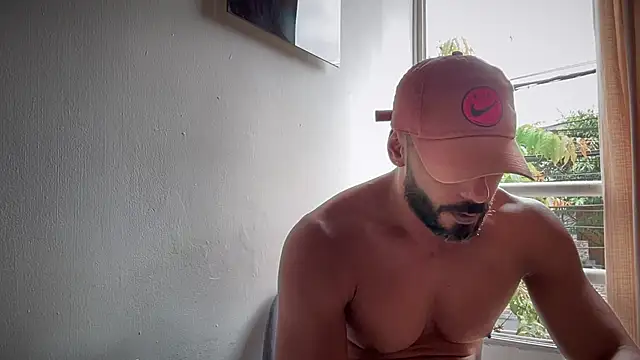 romeolovedark online show from February 1, 2026, 5:00 pm