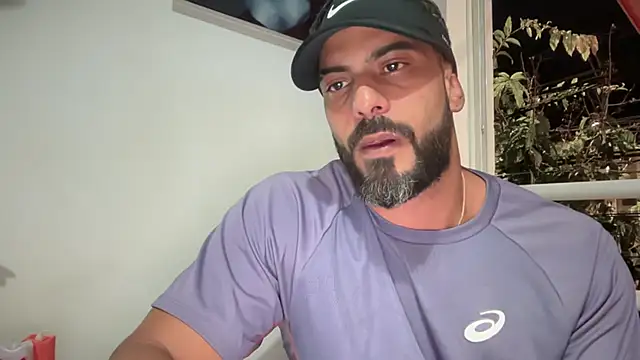 Snapshot of romeolovedark chatting on October 28, 2025, 3:07 am romeolovedark online show from October 28, 2025, 3:07 am