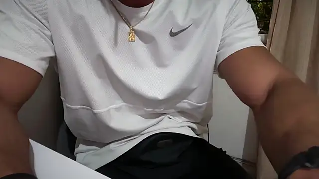 romeolovedark online show from June 11, 2026, 12:54 am
