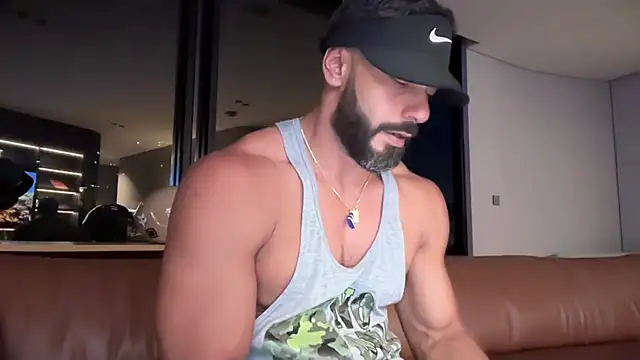 Snapshot of romeolovedark chatting on October 7, 2025, 5:41 am romeolovedark online show from October 7, 2025, 5:41 am