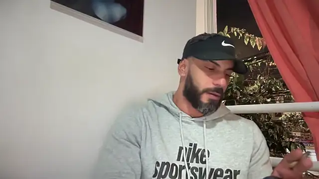 Snapshot of romeolovedark chatting on October 10, 2025, 1:17 am romeolovedark online show from October 10, 2025, 1:17 am