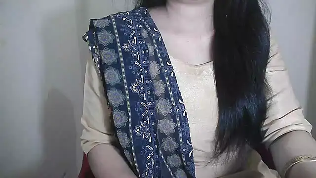 Chanchal--Navya online show from February 14, 2025, 1:51 pm