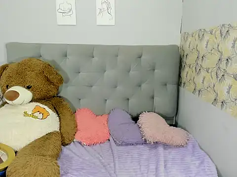 GiannaGoddes online show from February 22, 2025, 6:50 am