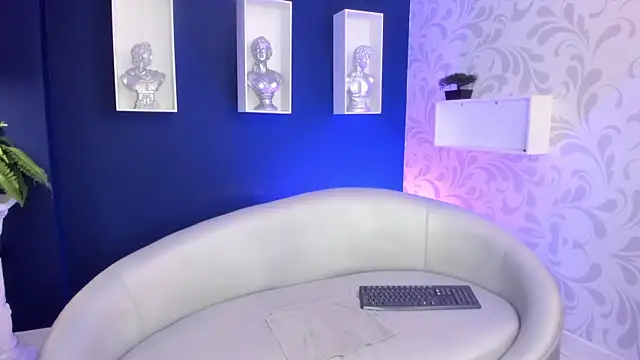 Amaraa Lewis online show from March 12, 2025, 12:15 pm