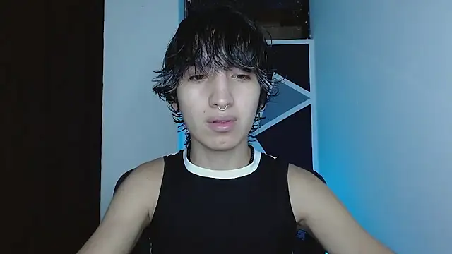 Snapshot of littlextreme chatting on January 12, 2026, 2:29 am littlextreme online show from January 12, 2026, 2:29 am