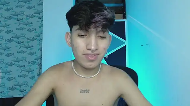 Snapshot of littlextreme chatting on March 5, 2025, 6:33 am littlextreme online show from March 5, 2025, 6:33 am