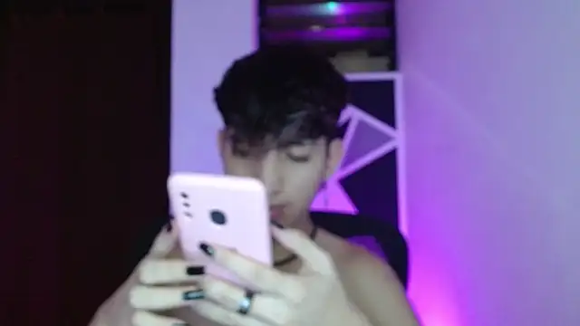 Snapshot of littlextreme chatting on March 20, 2025, 12:30 am littlextreme online show from March 20, 2025, 12:30 am