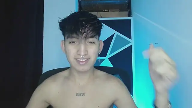 Snapshot of littlextreme chatting on March 14, 2025, 2:10 am littlextreme online show from March 14, 2025, 2:10 am