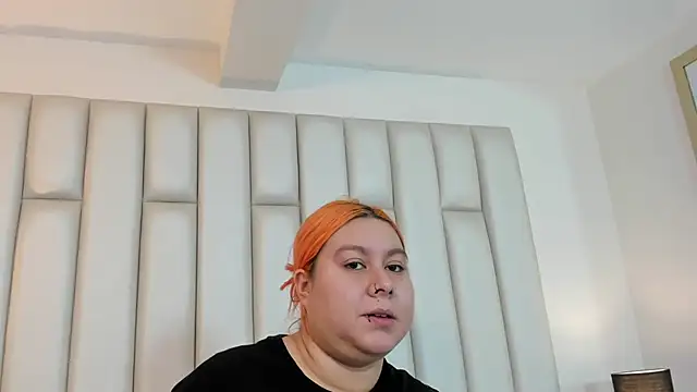 Snapshot of aandreaperez chatting on September 20, 2025, 12:21 pm aandreaperez online show from September 20, 2025, 12:21 pm