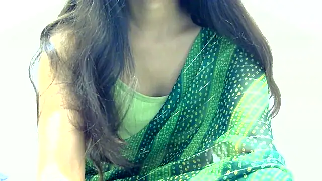 Snapshot of doll_sawra chatting on January 8, 2025, 8:27 am doll sawra online show from January 8, 2025, 8:27 am