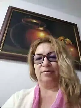 gisela27 online show from February 24, 2025, 3:23 am