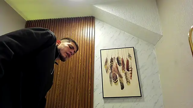 Snapshot of SebastianMaximoff chatting on October 5, 2025, 1:46 pm SebastianMaximoff online show from October 5, 2025, 1:46 pm