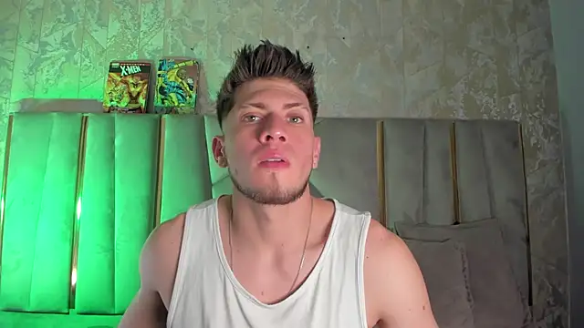 Snapshot of SebastianMaximoff chatting on September 18, 2025, 7:50 pm SebastianMaximoff online show from September 18, 2025, 7:50 pm