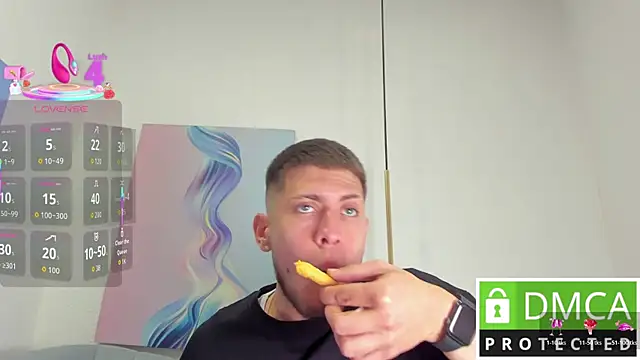 Snapshot of SebastianMaximoff chatting on October 28, 2025, 7:24 pm SebastianMaximoff online show from October 28, 2025, 7:24 pm