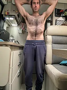Snapshot of Hairy_athlete chatting on December 13, 2024, 9:46 am Hairy athlete online show from December 13, 2024, 9:46 am