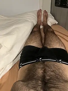 Snapshot of Hairy_athlete chatting on September 15, 2025, 11:38 pm Hairy athlete online show from September 15, 2025, 11:38 pm