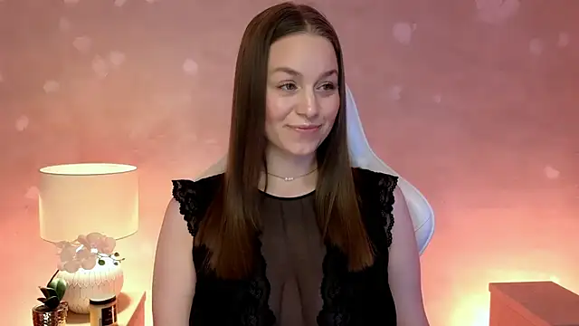MilaFleur online show from May 30, 2026, 2:23 pm