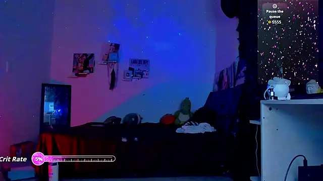 sweetvond  online show from October 1, 2025, 11:03 am