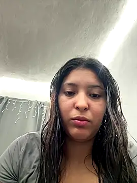 mariatudulceadiccion online show from December 14, 2025, 2:18 am