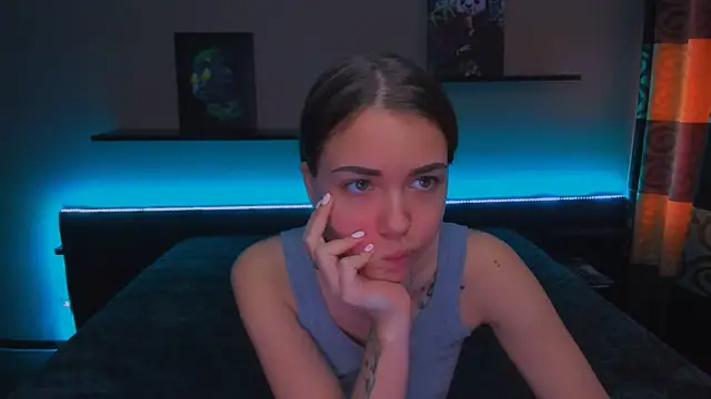 AlexaBarkley online show from February 4, 2025, 6:36 am