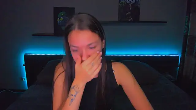 Snapshot of AlexaBarkley chatting on October 15, 2025, 12:09 am AlexaBarkley online show from October 15, 2025, 12:09 am