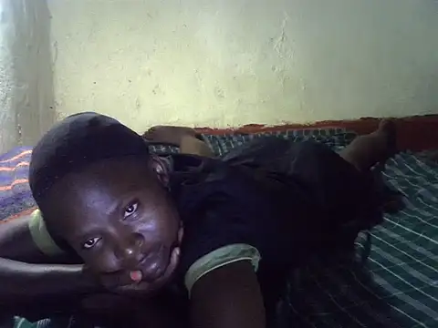 cute-shamza online show from October 5, 2025, 5:09 am