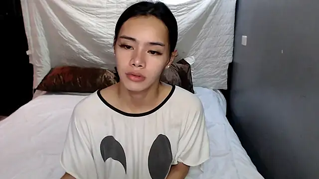 Snapshot of shecutie69 chatting on September 29, 2025, 9:20 pm shecutie69 online show from September 29, 2025, 9:20 pm