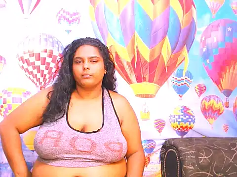 Snapshot of Indianfairy99 chatting on January 24, 2025, 8:23 am Indianfairy99 online show from January 24, 2025, 8:23 am